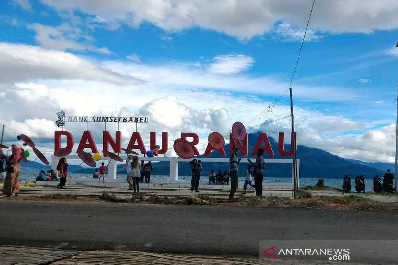 Sumsel Kembangkan Objek Wisata Danau Ranau 
